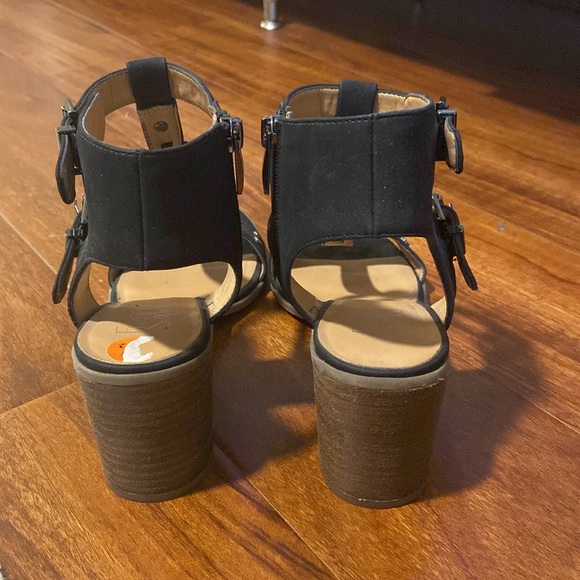 Franco Sarto black and silver studded heels/sandals - Picture 4 of 7